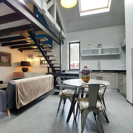 Charmante Maison Avec Piscine Pazayac