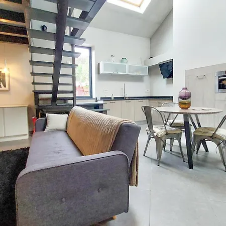 Vakantiehuis Charmante Maison Avec Piscine *
