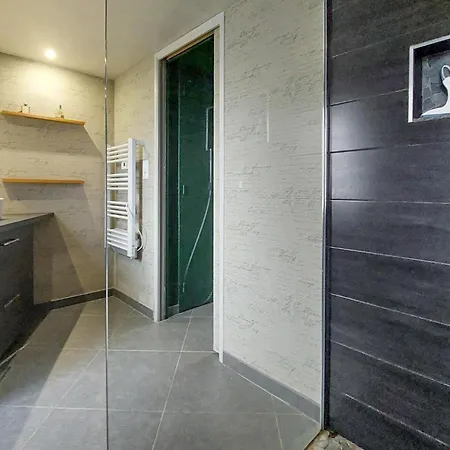 Charmante Maison Avec Piscine Vakantiehuis